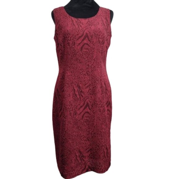 Studio I Woman's Size 6 Maroon Animal Print Fully Lined Shift Dress and Jacket - Picture 2 of 14